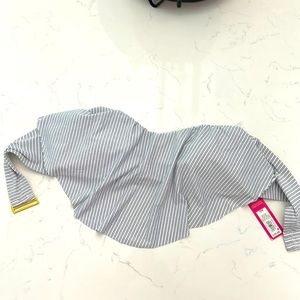 NWT - Bikini Top. White with blue pinstripe. Use with or without straps. ☀️👙